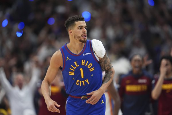 Thỏa thuận 2 cho 1 của Nuggets Nets đã đạt được! Nuggets gửi Porter + Vòng đầu tiên sau 32 năm để đổi lấy Johnson để hỗ trợ Jokic